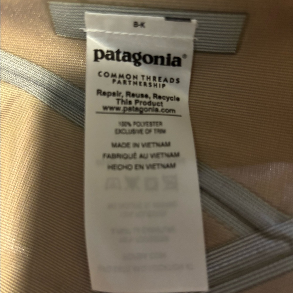 Patagonia Women's Ski Jacket in Purple and Gray - Picture 4 of 9